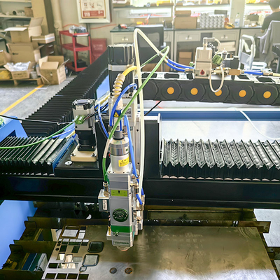 3000W  CNC Fiber Laser Cutting Machine Steel Sheet Metal Grilles Decoration  Construction Site MAX RAYTOOLS RAYCUS