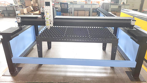 Portable  Laser Cutting Machine Industrial  Cut Solution Large Format Steels Metal Plate RAYCUS